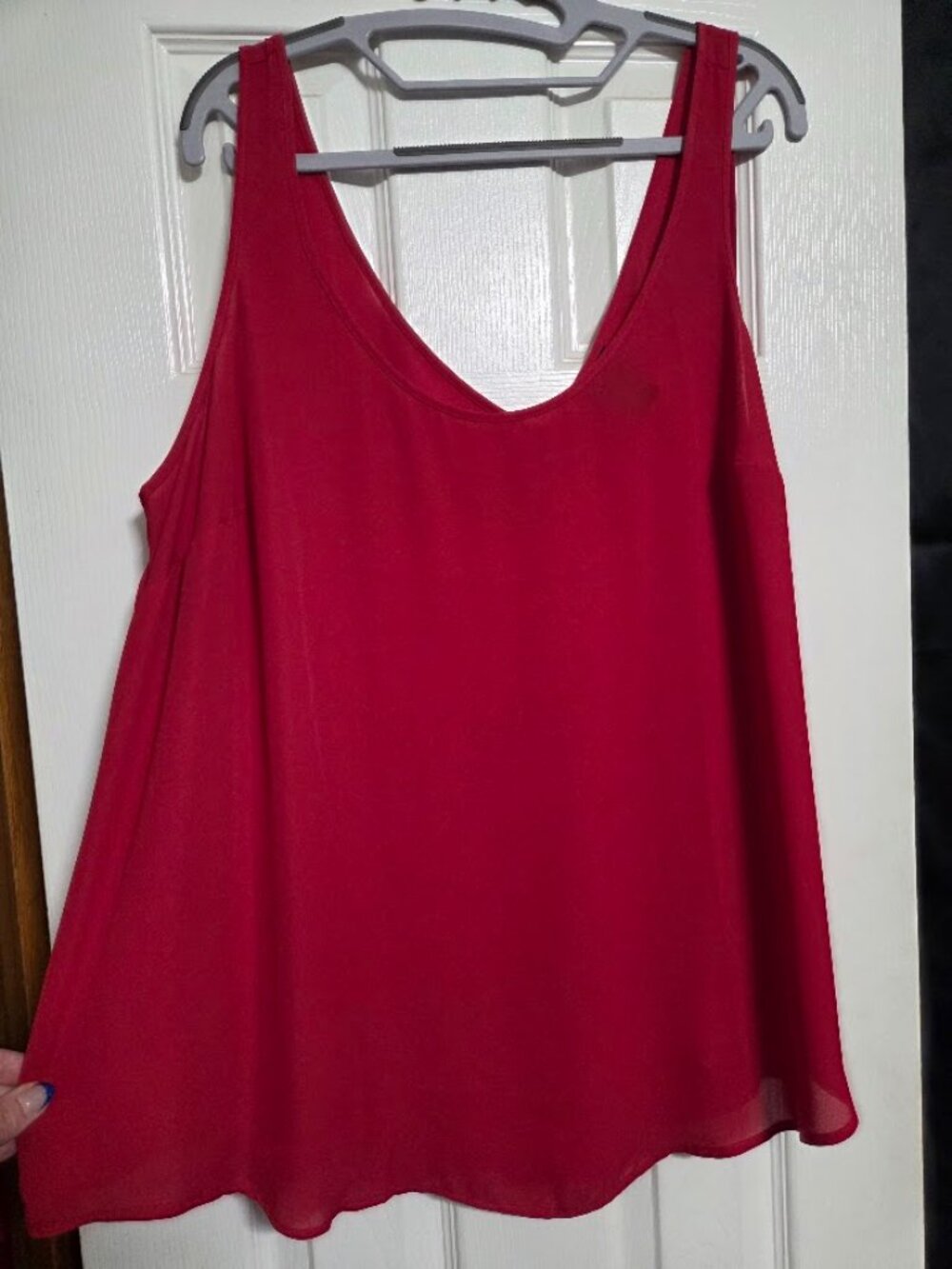 Torrid Size 1 Red Sheer Chiffon Tank Top Sleeveless Flowy V-Neck